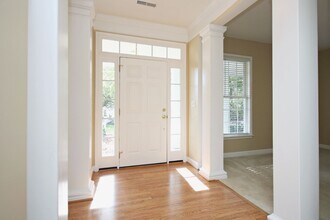 5496 Hill Top St in Crozet, VA - Building Photo - Building Photo