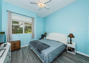 6077 Bahia Del Mar Blvd S in St. Petersburg, FL - Building Photo - Building Photo