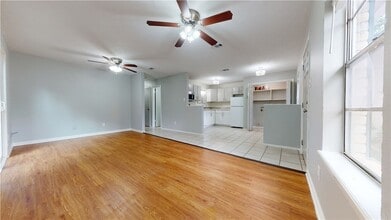 3330 Bluestem Cir in College Station, TX - Foto de edificio - Building Photo