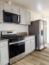615 N Oxford Ave in Los Angeles, CA - Building Photo - Building Photo