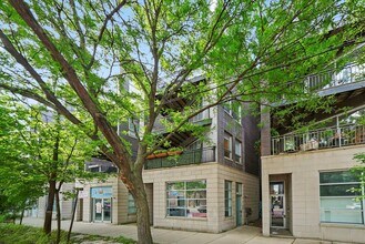 2629 W Chicago Ave in Chicago, IL - Building Photo - Building Photo
