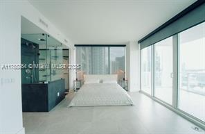 1040 Biscayne Blvd, Unit # 3507 in Miami, FL - Building Photo - Building Photo