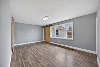 3320 Elm St in St. Charles, MO - Building Photo - Building Photo