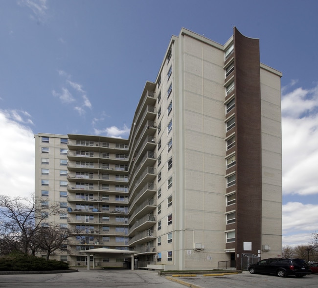 Lawrence East Apartments