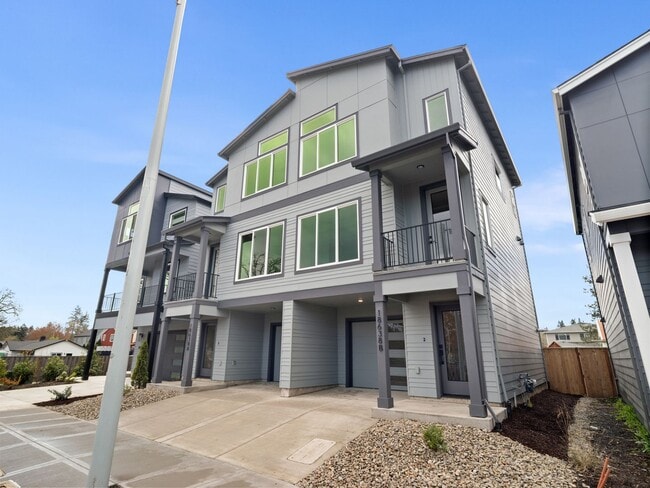 18638 SW Judith Ln