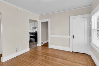 1322 Marin Ave in Albany, CA - Building Photo - Building Photo