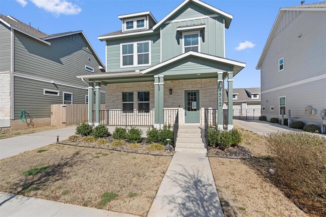 property at 1512 Weatherford Ln