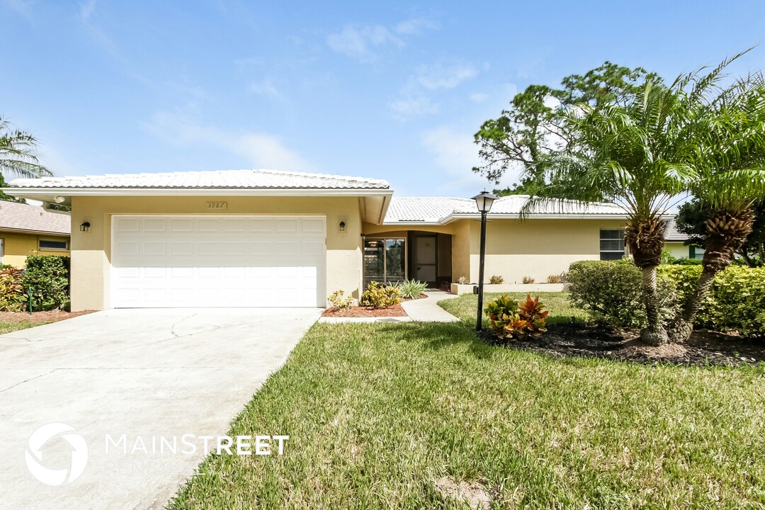 3987 Lemonwood Dr in Sarasota, FL - Building Photo