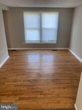 205 Logan St in Woodbury, NJ - Building Photo - Building Photo