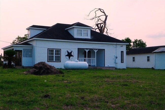 property at 24206 Longenbaugh Rd