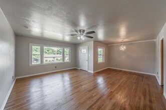4945 Rutland Ave in Fort Worth, TX - Building Photo - Building Photo