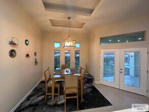 5344 Sagebrush Rd in Brownsville, TX - Foto de edificio - Building Photo