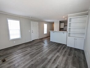 50 E Arizona in Belleville, MI - Building Photo - Building Photo