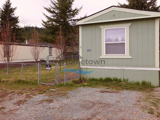 8870 W Mdw Brk in Rathdrum, ID - Building Photo - Building Photo