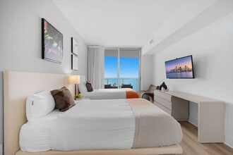 4111 S Ocean Dr, Unit ID1227543P in Hollywood, FL - Foto de edificio - Building Photo