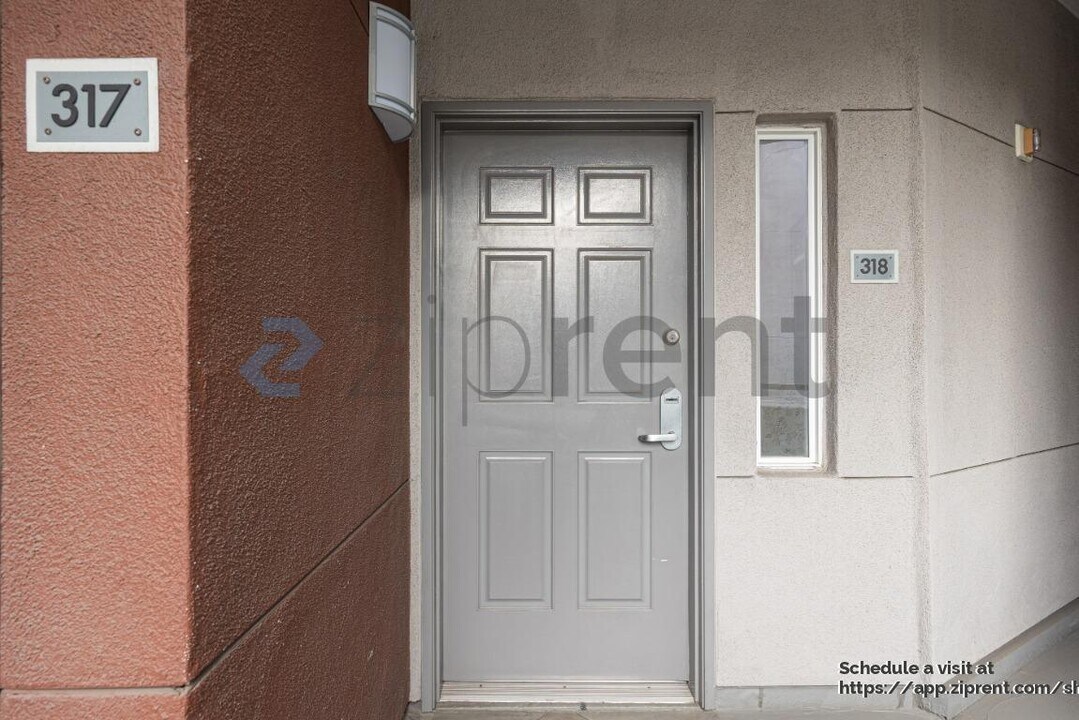 1643 Sixth Ave in San Diego, CA - Building Photo