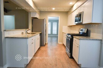 945 Clear Springs Dr in Desoto, TX - Building Photo - Building Photo