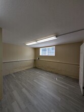 163 Gifford Ave, Unit B in San Jose, CA - Building Photo - Building Photo