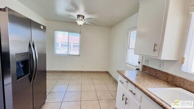 38260 Charlesworth Dr in Cathedral City, CA - Building Photo - Building Photo