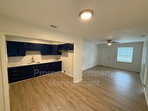 3127 Latona Dr SW in Atlanta, GA - Building Photo - Building Photo