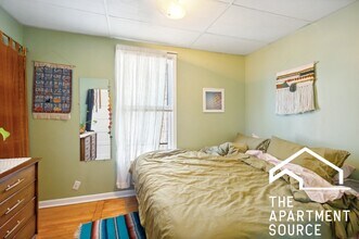 5128 W Henderson St, Unit 2 in Chicago, IL - Building Photo - Building Photo