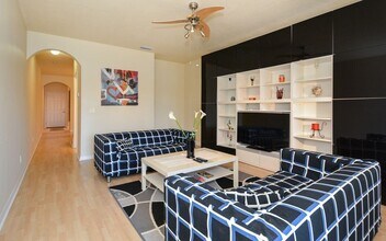 3715 45th Terrace W in Bradenton, FL - Building Photo - Building Photo