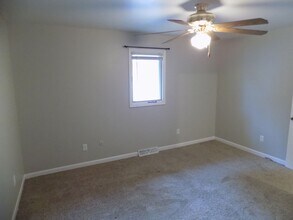 534 E 17th St, Unit 1 in Lockport, IL - Building Photo - Building Photo