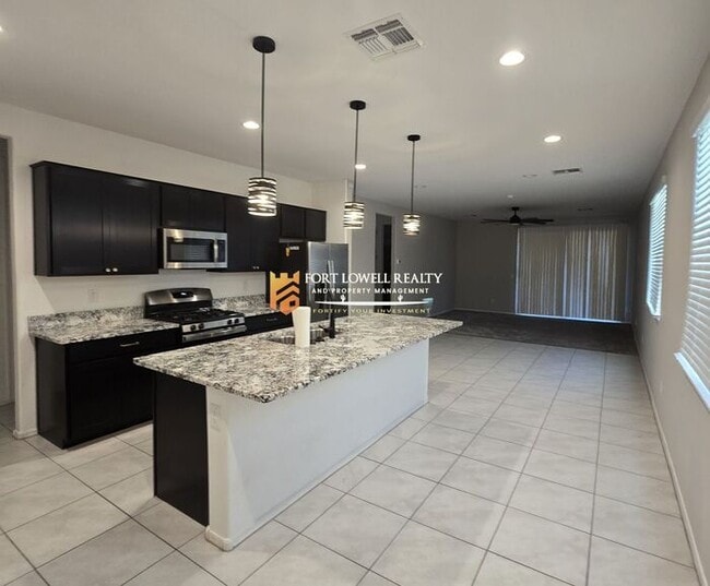 17930 W Toronto Way in Goodyear, AZ - Building Photo - Building Photo