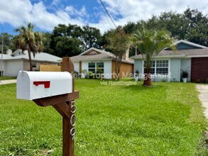 509 Camelia St in Atlantic Beach, FL - Building Photo - Building Photo
