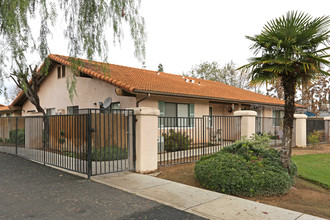 Las Casitas Retirement Village in Fresno, CA - Building Photo - Building Photo