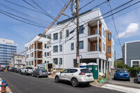 14 Ward St in Somerville, MA - Foto de edificio - Building Photo