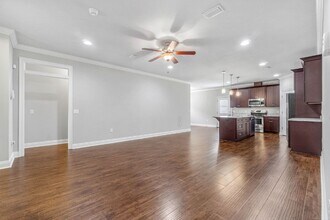 2140 Nina St in Navarre, FL - Building Photo - Building Photo