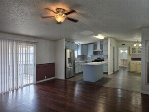 7628 Northview Ln in Austin, TX - Building Photo - Building Photo