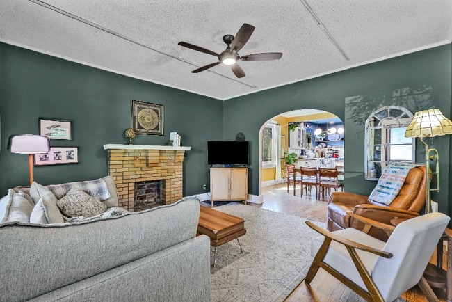 2247 Burbank Ave in Nashville, TN - Building Photo - Building Photo