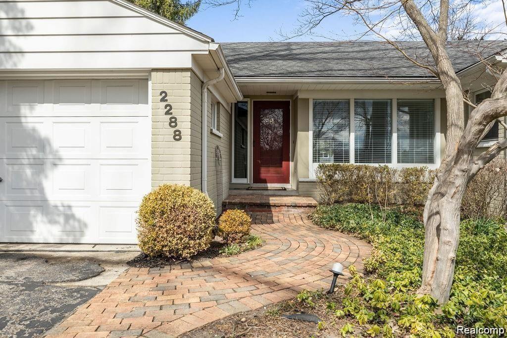 2288 Northlawn Blvd in Birmingham, MI - Building Photo