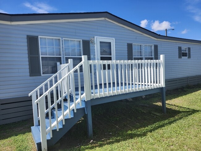 property at 5540 W Oglethorpe Hwy
