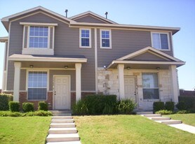 13704 Harris Ridge Blvd in Pflugerville, TX - Building Photo