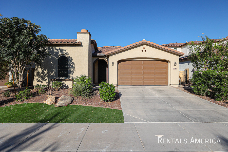 22368 N 98th Ave in Peoria, AZ - Foto de edificio