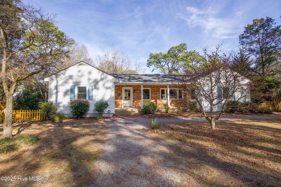 365 E New Jersey Ave in Southern Pines, NC - Building Photo