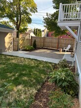4012 N Stowell Ave, Unit 4012 in Shorewood, WI - Foto de edificio - Building Photo