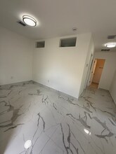 5962 NW 19th St in Lauderhill, FL - Building Photo - Building Photo