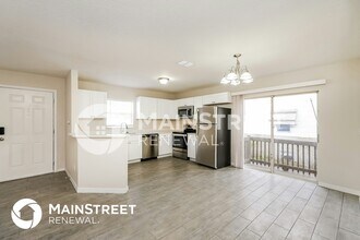 2427 18th St S in St. Petersburg, FL - Foto de edificio - Building Photo