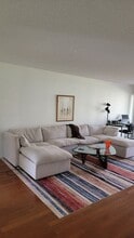 5647 Summerside Ln in Sarasota, FL - Building Photo - Building Photo