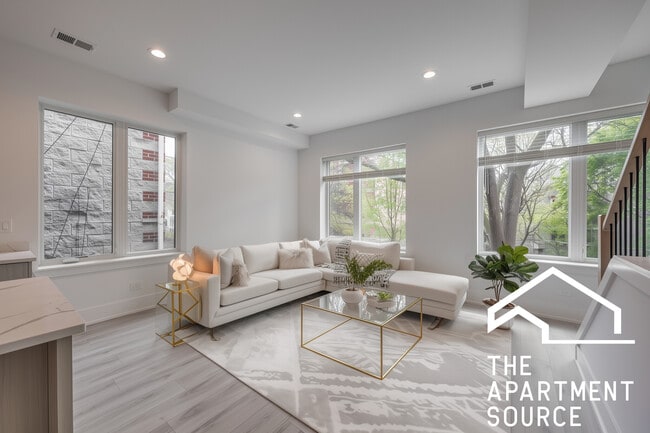 property at 1814 W Thomas St