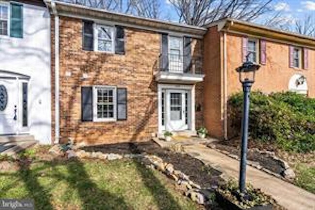 property at 1408 Milbank Rd