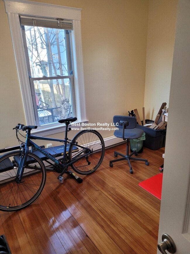 7 Craigie Terrace, Unit 1 in Somerville, MA - Building Photo - Building Photo