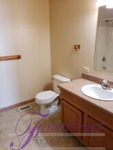 738 S 4th St in Glenrock, WY - Building Photo - Building Photo