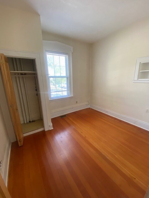 90 Elm St, Unit R in Newton, MA - Building Photo - Building Photo