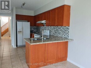53 Sandy Point Dr in Richmond Hill, ON - Building Photo - Building Photo