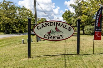 Cardinal's Crest Apartments in Lynchburg, VA - Building Photo - Building Photo